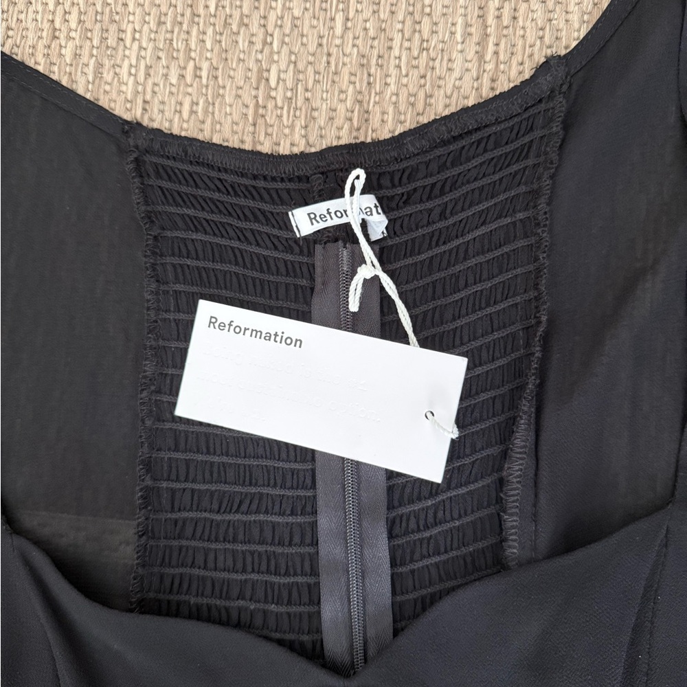 NWT Reformation Delevan Top Black Puff Sleeve Blouse size 6 - Picture 3 of 8